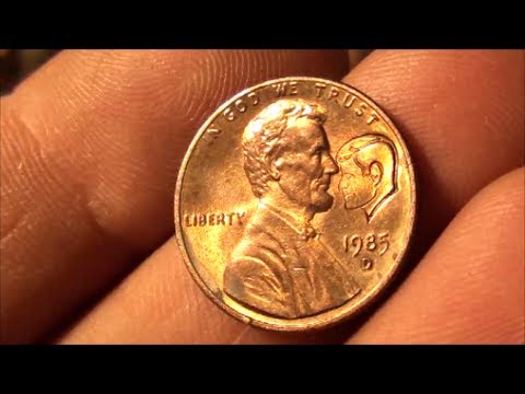 Kissing Lincoln Penny